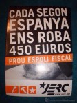 Salvadó retó a Rivera a que enseñara un solo papel donde dijera "Espanya ens roba". Éste es de las juventudes de su partido, via Albert Rivera.